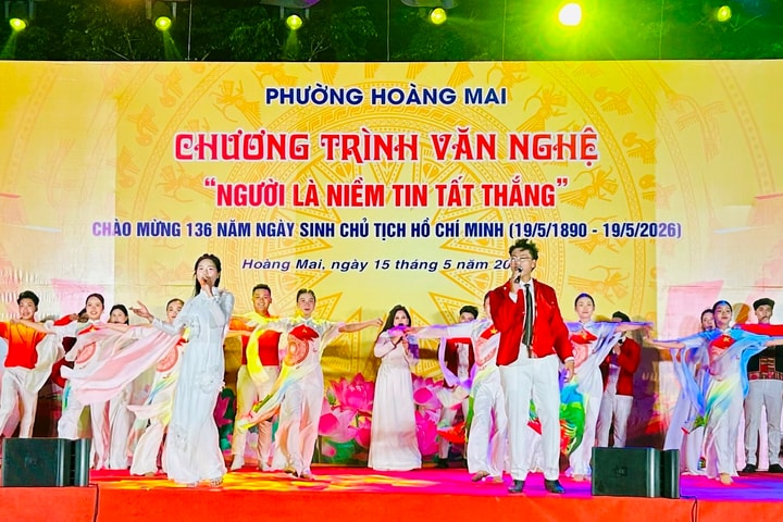 Đặc sắc chương trình văn nghệ “Người là niềm tin tất thắng” tại phường Hoàng Mai