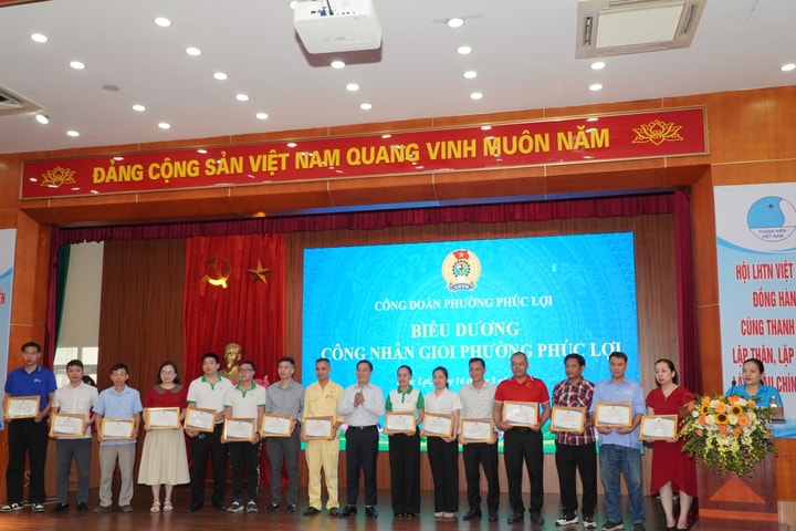 “Cảm ơn người lao động” - hành trình tri ân và kết nối của Công đoàn phường Phúc Lợi