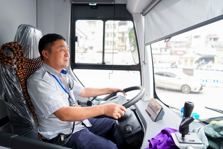 Đề xuất tăng gấp đôi số câu hỏi lý thuyết khi thi lại giấy phép lái xe