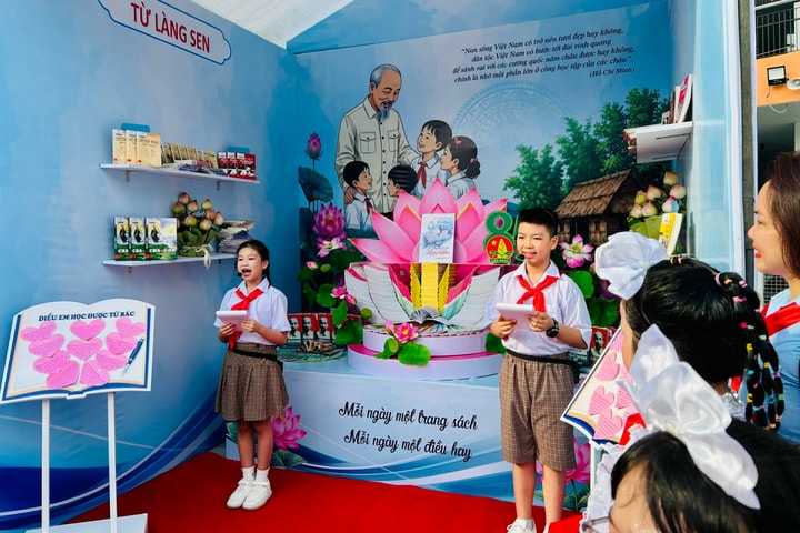 Tuổi trẻ Hoàng Mai thiết thực hành động chào mừng Ngày sinh Bác Hồ