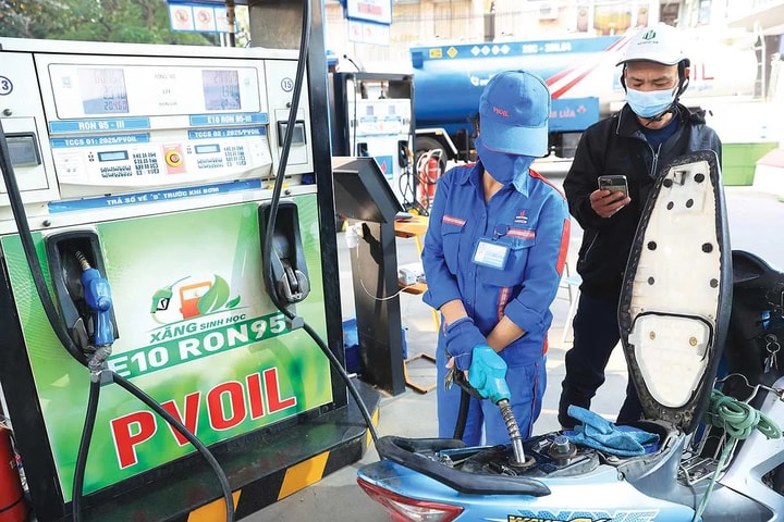 Bộ Công Thương: Các cây xăng không được trì hoãn bán xăng E10 từ 1-6