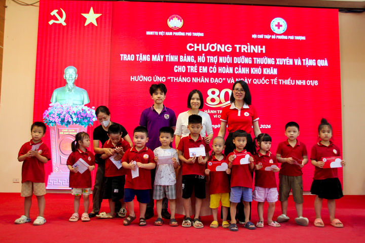 Khơi dậy lòng nhân ái, xây dựng cộng đồng Phú Thượng đoàn kết và sẻ chia