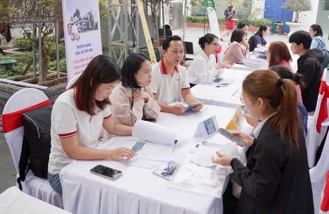 Tin tức đặc biệt trên ấn phẩm Hànộimới ngày 21-5-2026