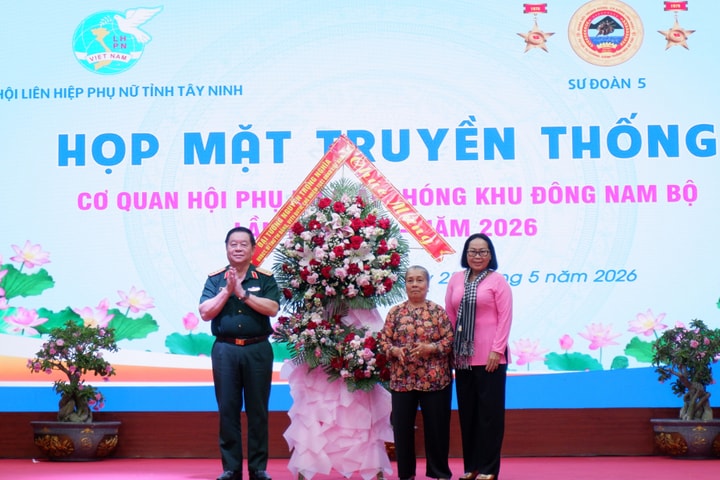 Khắc ghi truyền thống phụ nữ miền Đông