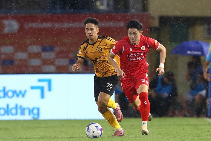 V.League - Định vị lại giá trị của cầu thủ Việt