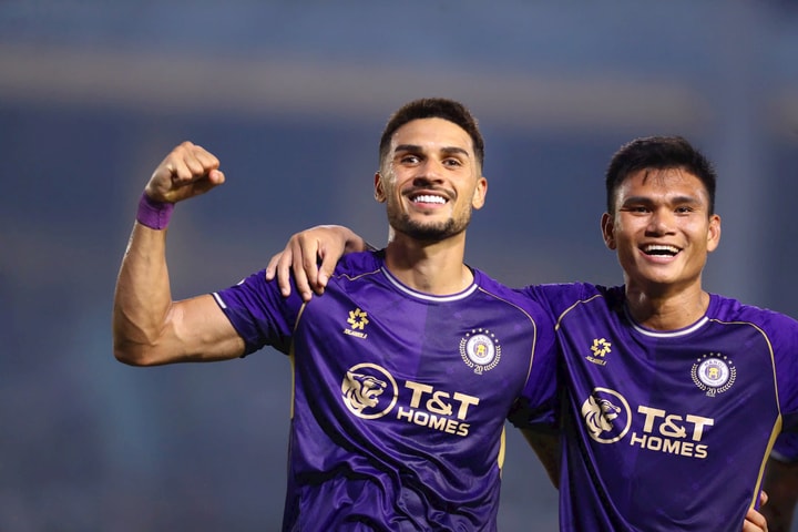 Vòng 24 V.League 2025-2026: SLNA trụ hạng, Hà Nội FC thắng Nam Định
