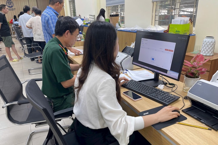 Phường Nghĩa Đô: Đưa Nghị quyết 57-NQ/TW vào cuộc sống bằng hành động cụ thể