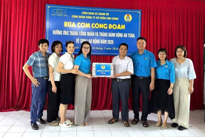 “Bữa cơm Công đoàn” gắn kết người lao động