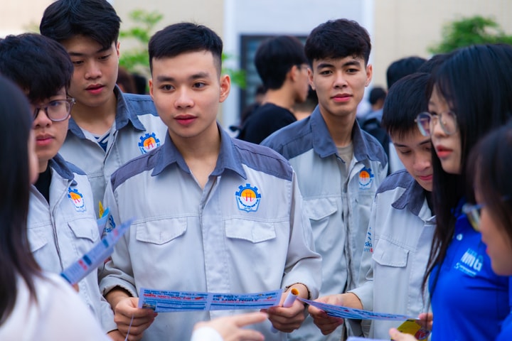 Quy định thời lượng từng môn học chung tại các cơ sở giáo dục nghề nghiệp