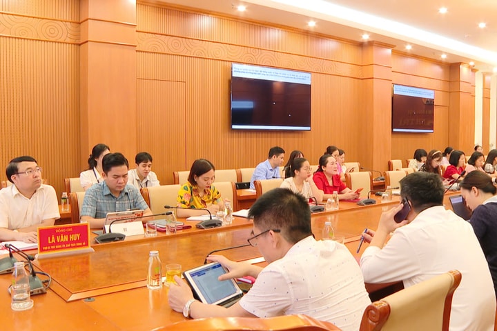 Thanh Trì triển khai hiệu quả Nghị quyết 57-NQ/TW gắn với cải cách hành chính và chuyển đổi số