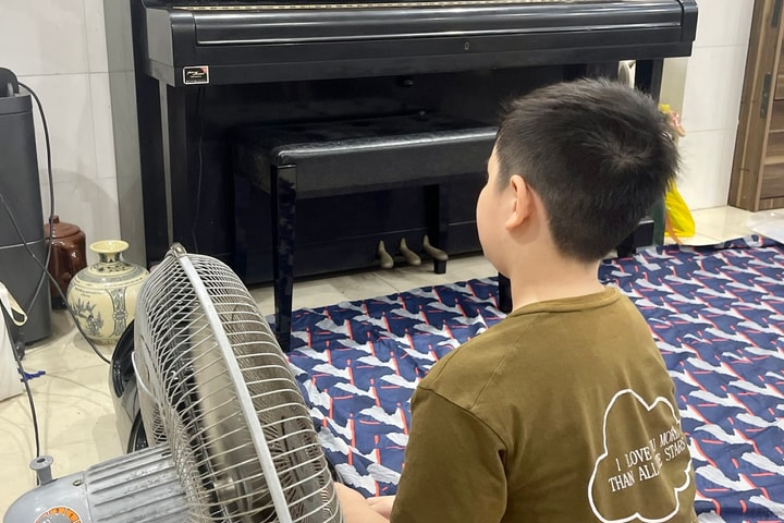 Nguy cơ "rước bệnh" khi giải nhiệt cấp tốc ngày nắng nóng