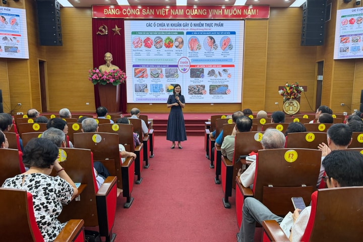 Phường Ô Chợ Dừa tổ chức hội nghị tuyên truyền đảm bảo vệ sinh an toàn thực phẩm