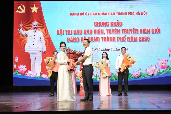 Chung khảo Hội thi Báo cáo viên, tuyên truyền viên giỏi Đảng bộ UBND thành phố Hà Nội