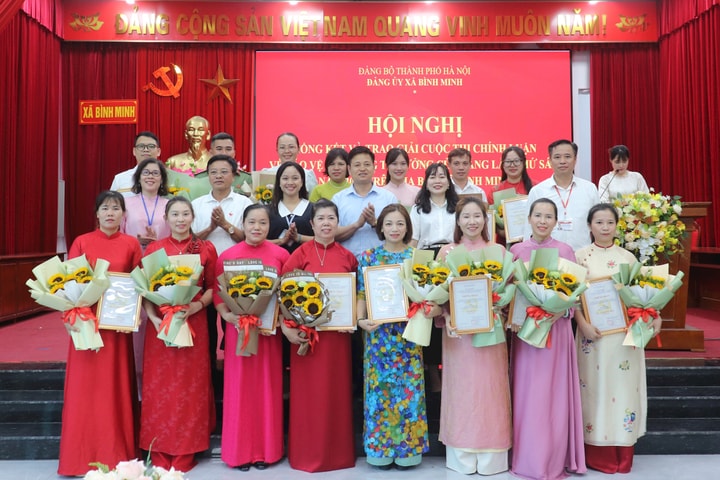 Xã Bình Minh: Trao 16 giải Cuộc thi chính luận bảo vệ nền tảng tư tưởng của Đảng