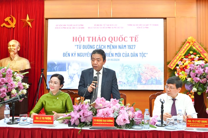Hội thảo, triển lãm ảnh, ra mắt sách kỷ niệm 115 năm Ngày Bác Hồ ra đi tìm đường cứu nước