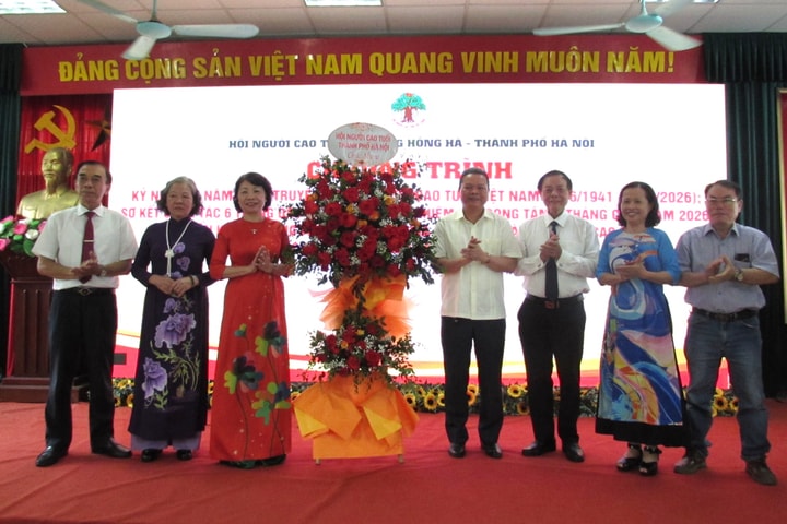 Phường Hồng Hà: Phát huy vai trò người cao tuổi trong tham gia xây dựng đô thị văn minh