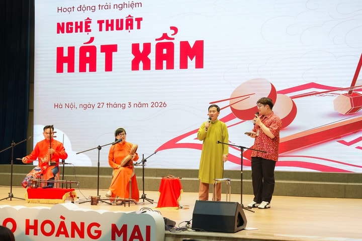 Người trẻ tiếp sức cho hát xẩm bước ra thế giới