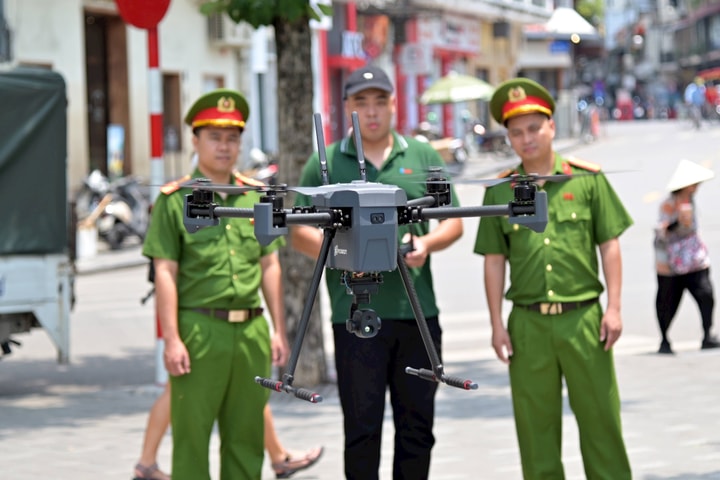Công an Hà Nội thử nghiệm UAV AI giám sát từ trên không