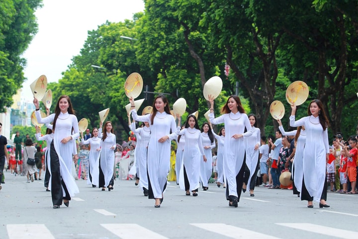 Khơi dậy tinh thần dám nghĩ, dám làm để tạo đột phá