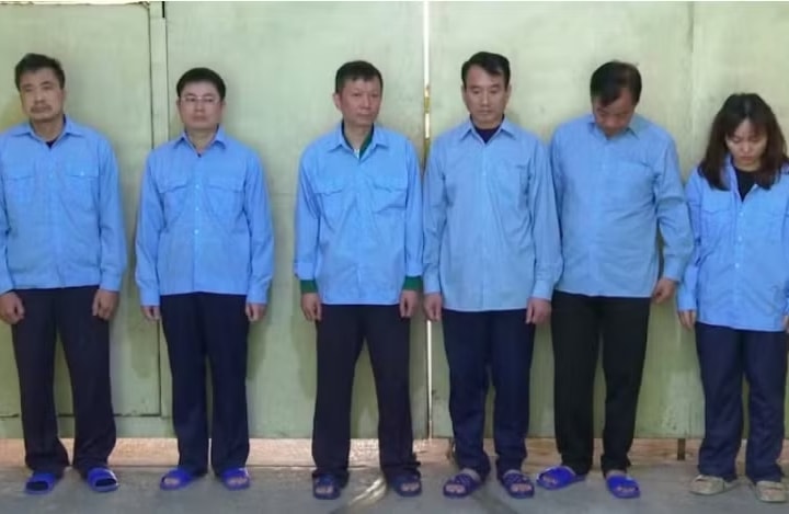 Nhóm cựu cán bộ nhận tiền “bảo kê” vi phạm xây dựng chuẩn bị hầu tòa