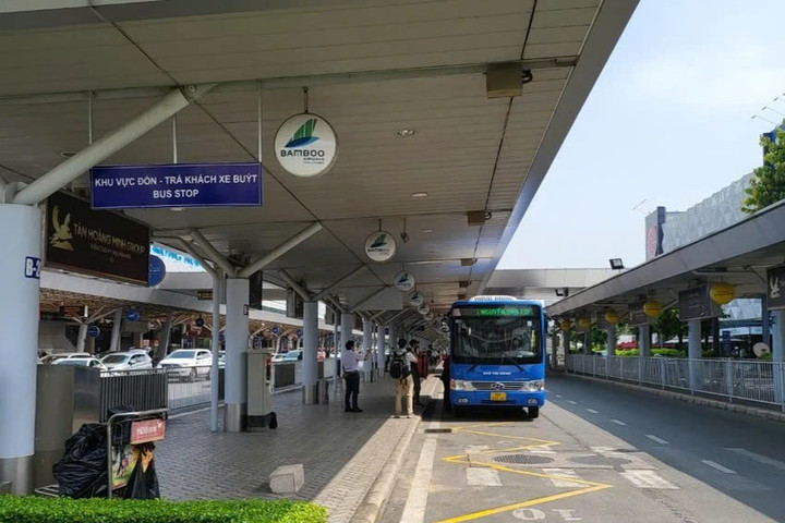 Đề xuất mở mới 13 tuyến xe buýt kết nối sân bay Long Thành với sân bay Tân Sơn Nhất