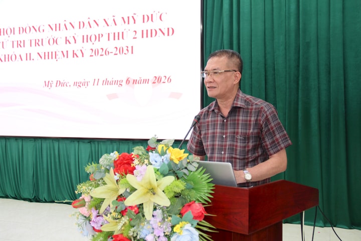 Đại biểu HĐND xã Mỹ Đức tiếp xúc cử tri trước kỳ họp thứ hai