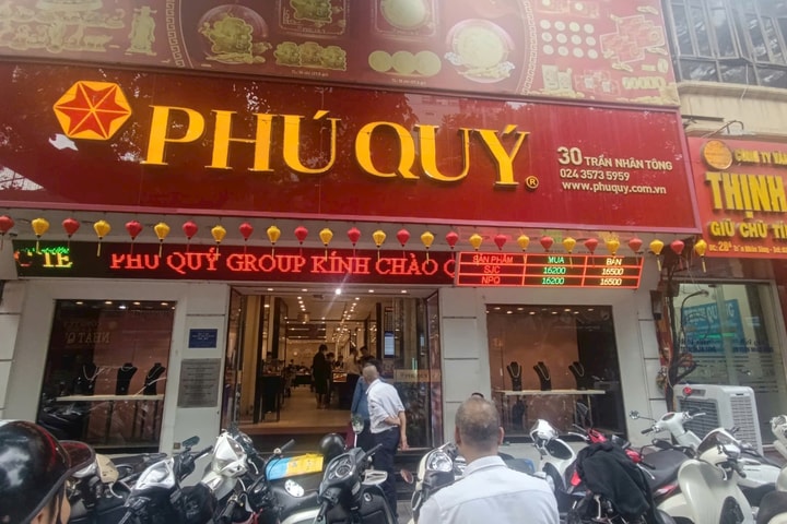 Giá vàng quay đầu tăng mạnh: Nhịp phục hồi kỹ thuật hay khởi đầu xu hướng mới?