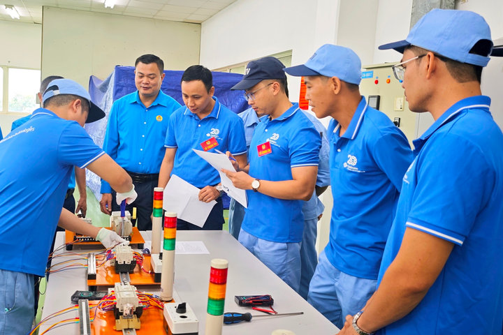 Nâng chất thỏa ước lao động tập thể, mở rộng phúc lợi cho người lao động