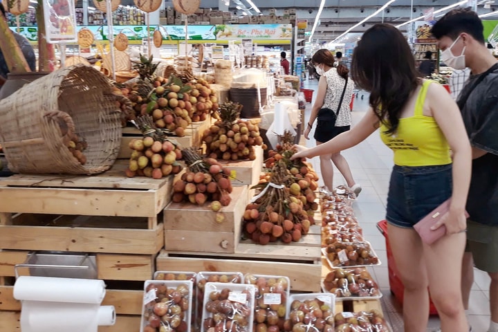Hàng nghìn sản phẩm xanh giảm giá sâu tại siêu thị