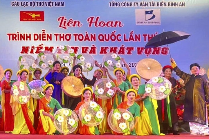 Góp sức bồi đắp đời sống tinh thần của cộng đồng