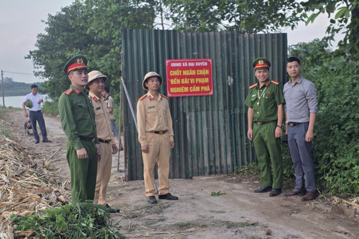 Xóa bỏ bến bãi trái phép, bảo đảm an toàn giao thông đường thủy mùa mưa lũ