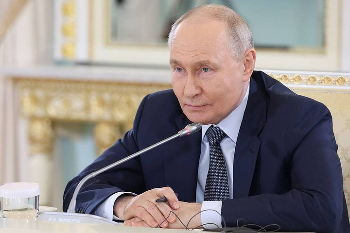 Tổng thống Vladimir Putin: Mức sống tại Donbass, Novorossiya sẽ tương đương mặt bằng chung Liên bang Nga