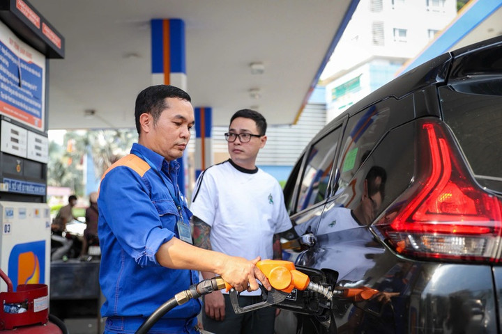 Tăng cường kiểm soát chất lượng xăng sinh học E10 trên toàn quốc