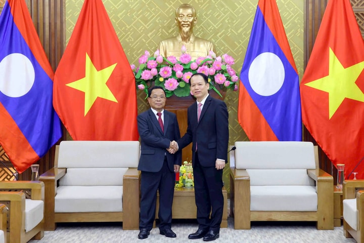 Thúc đẩy hợp tác pháp luật, tư pháp Việt Nam - Lào