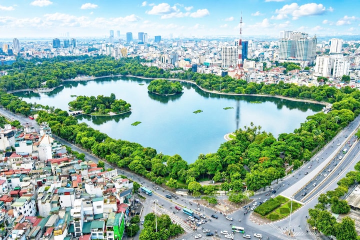 Bài 3: Công viên, vườn hoa, sân chơi - những khoảng xanh trong lòng thành phố