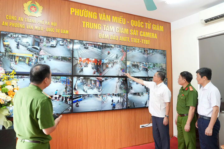 Phường Văn Miếu - Quốc Tử Giám: Ra mắt Trung tâm Giám sát camera quản lý trật tự đô thị