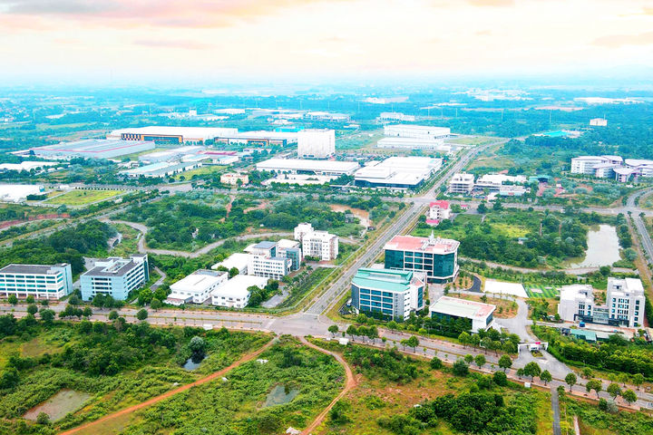 Bài 4: Kiến tạo đô thị Hà Nội - bài toán cũ cần lời giải mới