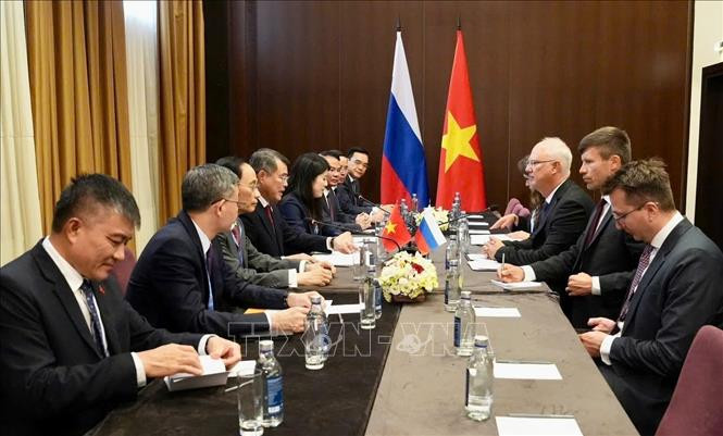 Thủ tướng Chính phủ Lê Minh Hưng tiếp Tổng Giám đốc Quỹ Đầu tư trực tiếp Nga Kiril Dmitriev