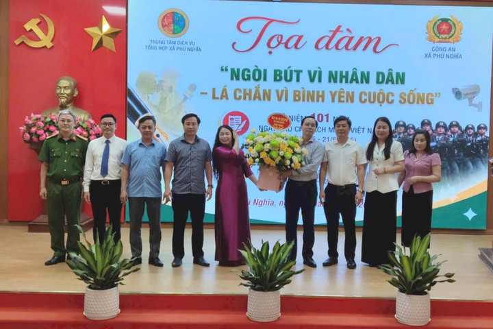 “Ngòi bút vì nhân dân - Lá chắn vì bình yên cuộc sống”