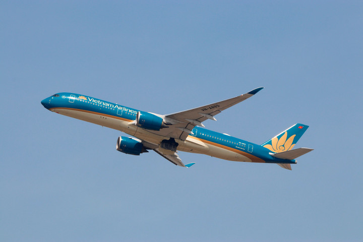 Vietnam Airlines Group tiếp tục duy trì tỷ lệ chuyến bay đúng giờ cao