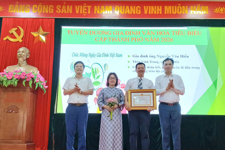 Xã Ngọc Hồi: Tuyên dương 17 gia đình văn hóa tiêu biểu năm 2026