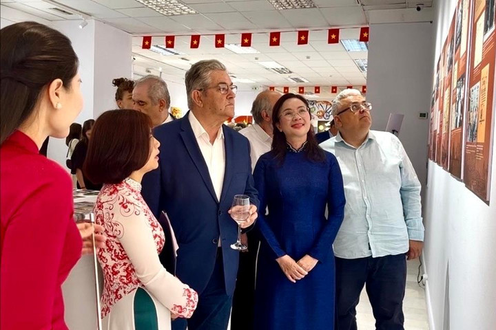 Lan tỏa giá trị di sản Hồ Chí Minh tại Hy Lạp