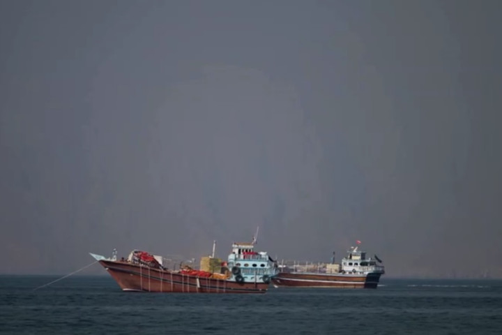 UAE kêu gọi kiềm chế khi căng thẳng tại Eo biển Hormuz