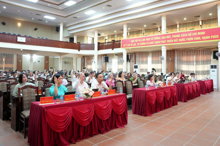 HĐND phường Sơn Tây xem xét nhiều nội dung quan trọng tại Kỳ họp thứ 2