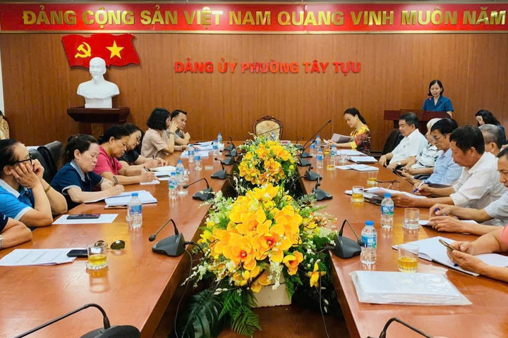 MTTQ Việt Nam phường Tây Tựu lấy ý kiến về Đề án sắp xếp, tổ chức lại tổ dân phố
