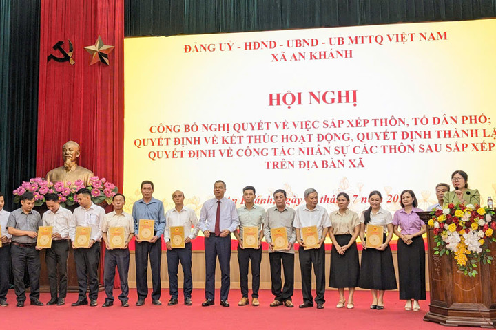 Xã An Khánh kiện toàn bộ máy thôn, tổ dân phố sau sắp xếp
