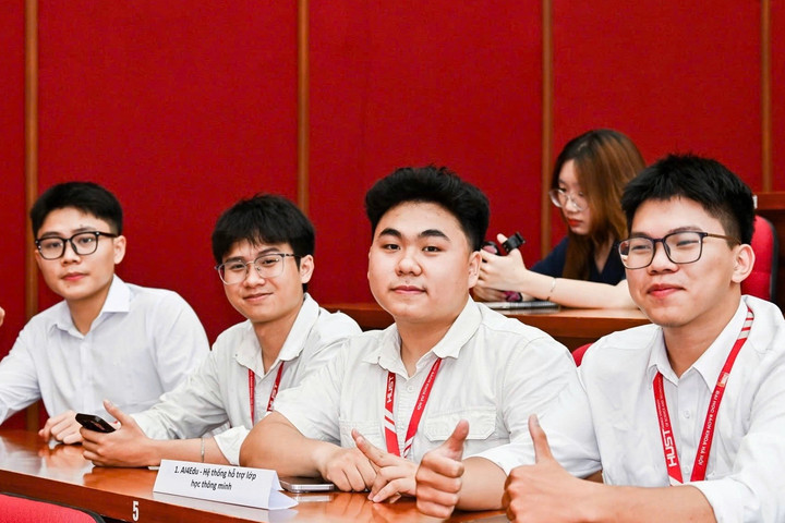 Đại học Bách khoa Hà Nội công bố điểm sàn, dự báo điểm chuẩn 2026