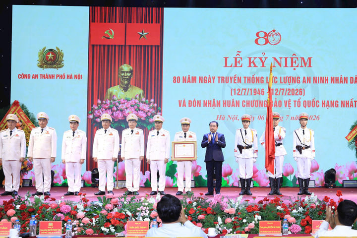 Bí thư Thành ủy Hà Nội Trần Đức Thắng: Lực lượng An ninh nhân dân Công an Thủ đô phải lấy hạnh phúc, sự an toàn của nhân dân làm mục tiêu cao nhất