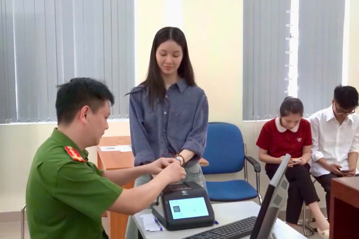 Công an cơ sở giữ bình yên thôn, xóm