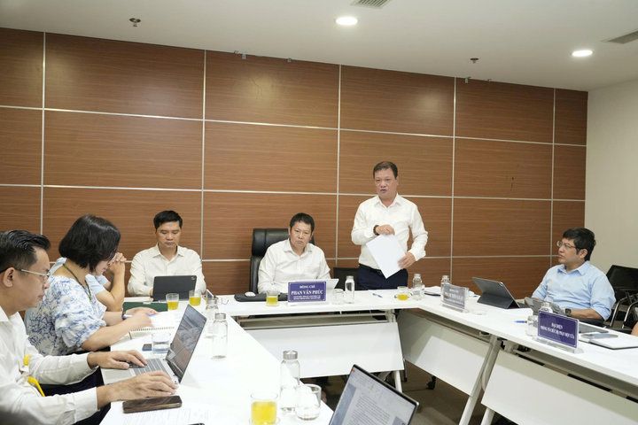 Hà Nội: Hỗ trợ người hưởng lương hưu thực hiện thủ tục hành chính tại nơi cư trú